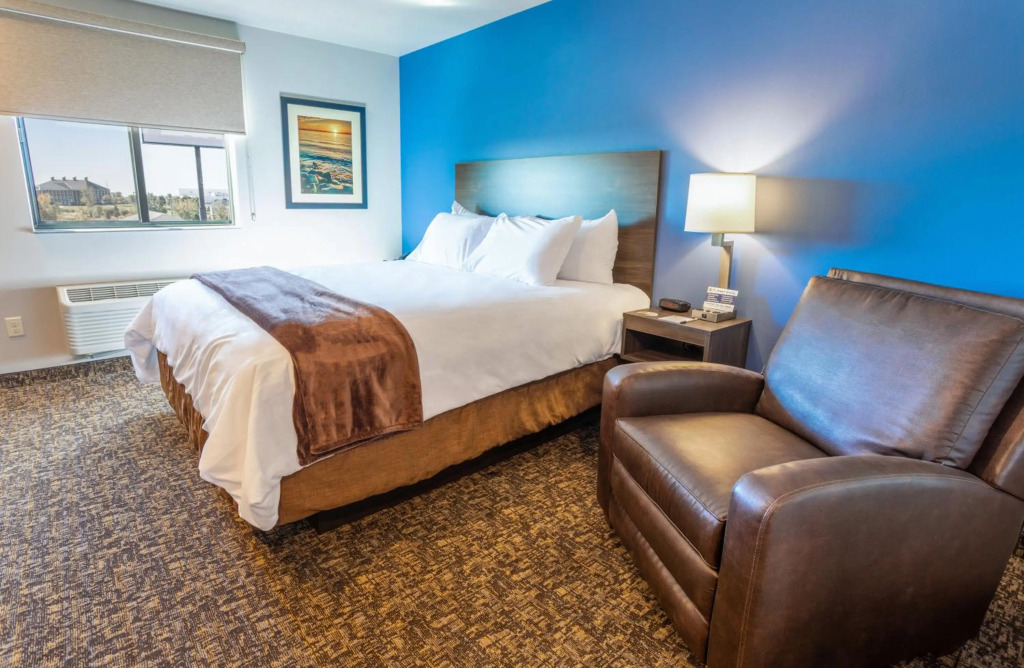 Sonesta Simply Suites Avondale