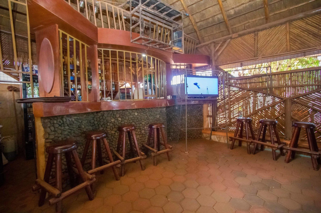 Brimax Hotel