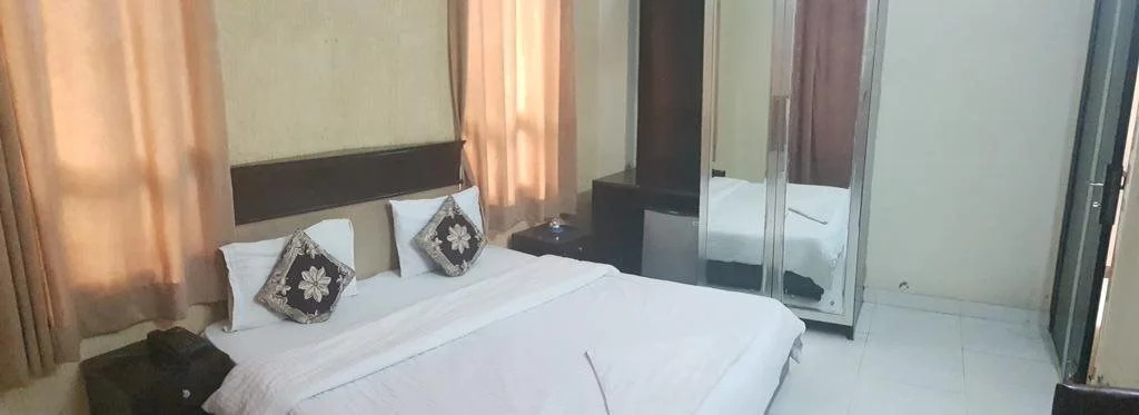 Pitrashish Aashray Hotel