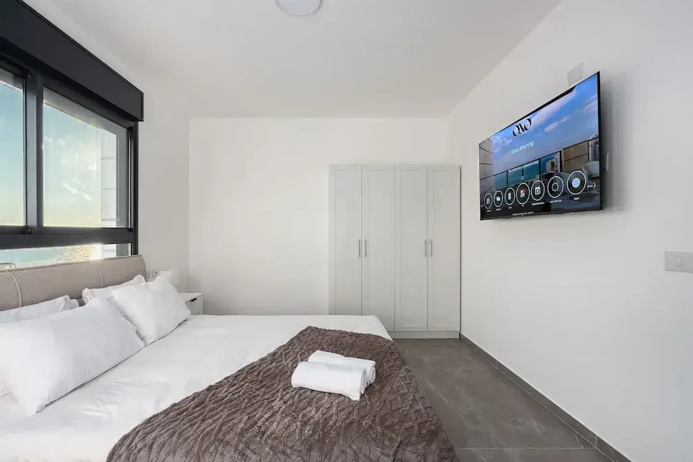 Prestige 4BR Breathtaking Sea Views