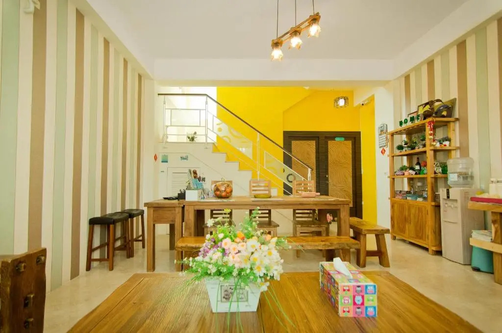 Avenue B&B