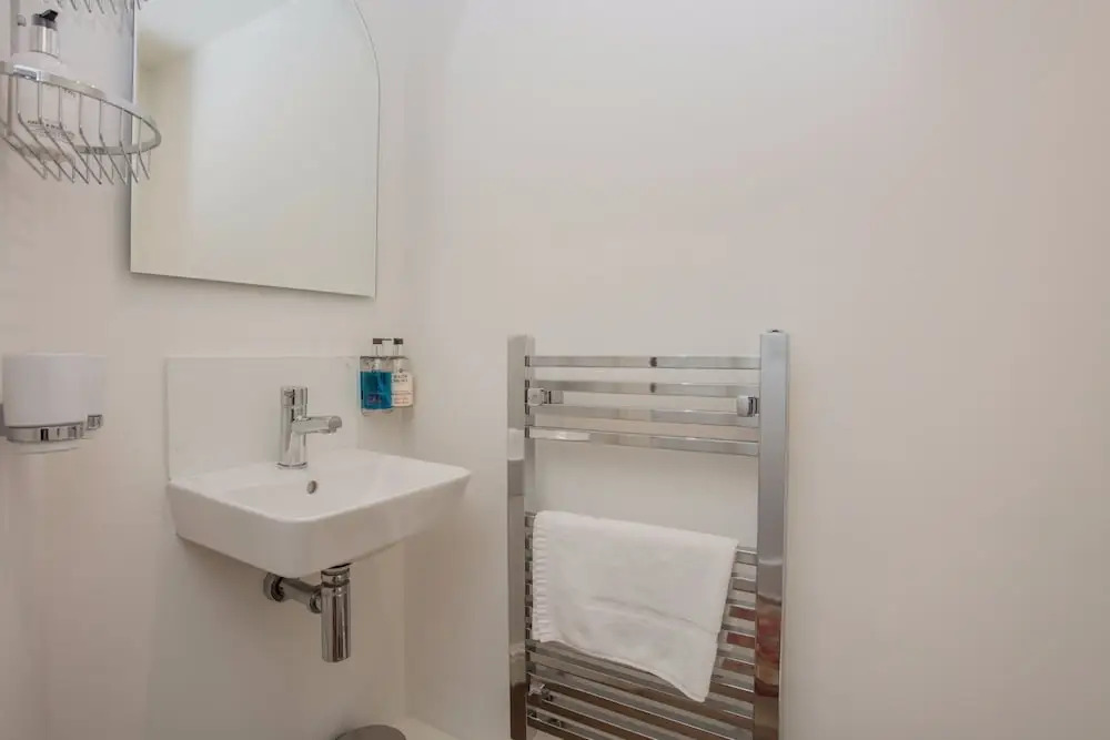 Stunning & Modern 3Bed House in Victoria