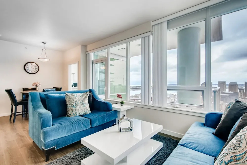 Amazing 3 Bedroom with Spectacular Views