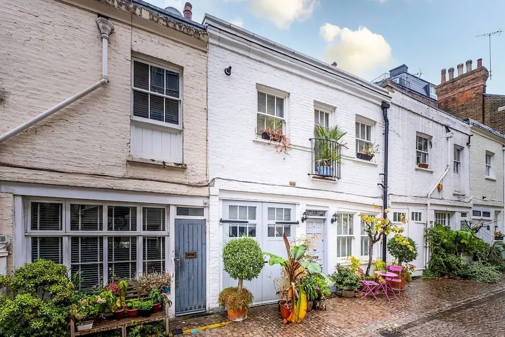 Stanhope Mews Style - 4sms