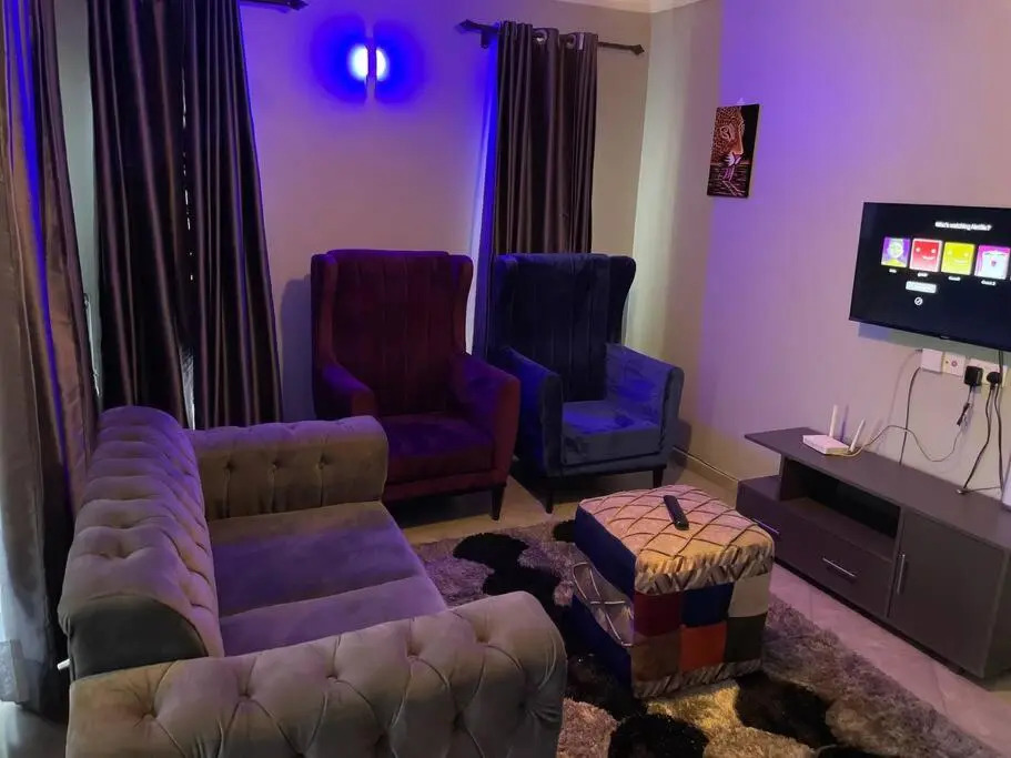 JD1 Lakeview 1 Bed Apt Makindye. Wifi/ Netflix