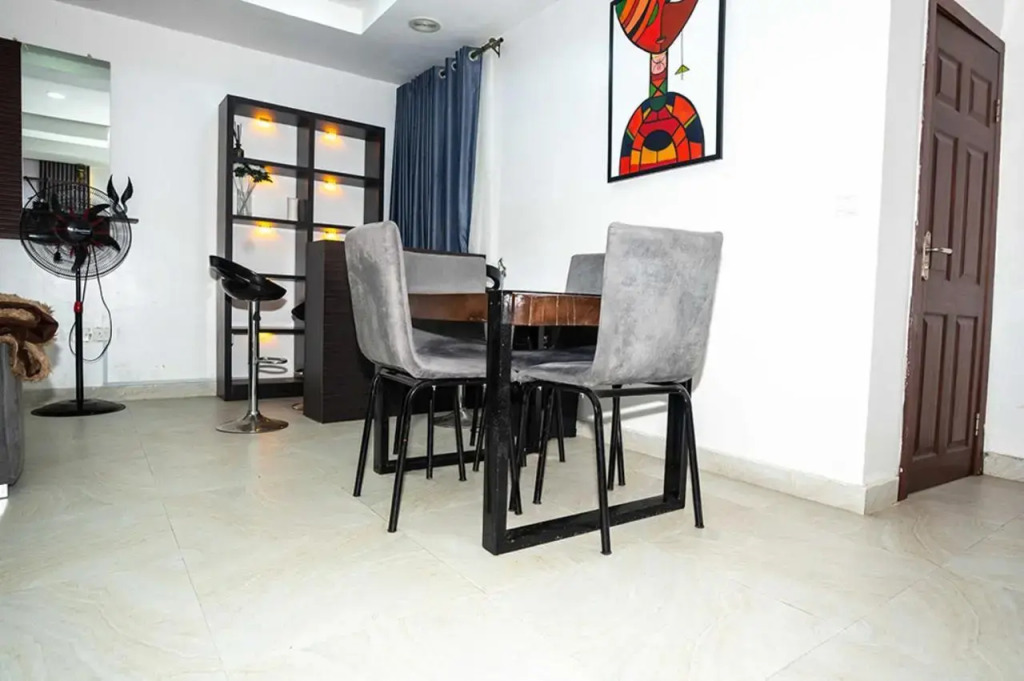 Plistbooking- Astounding 3 Bedroom Apartment Short Let In Lekki Lagos Nigeria