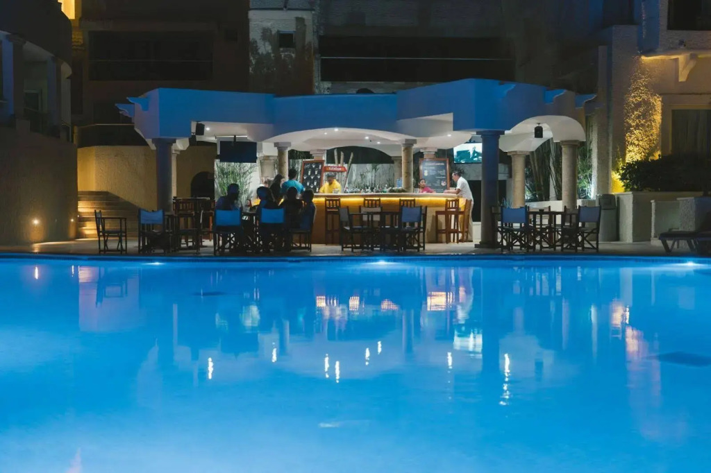 Hotel NYX Cancun