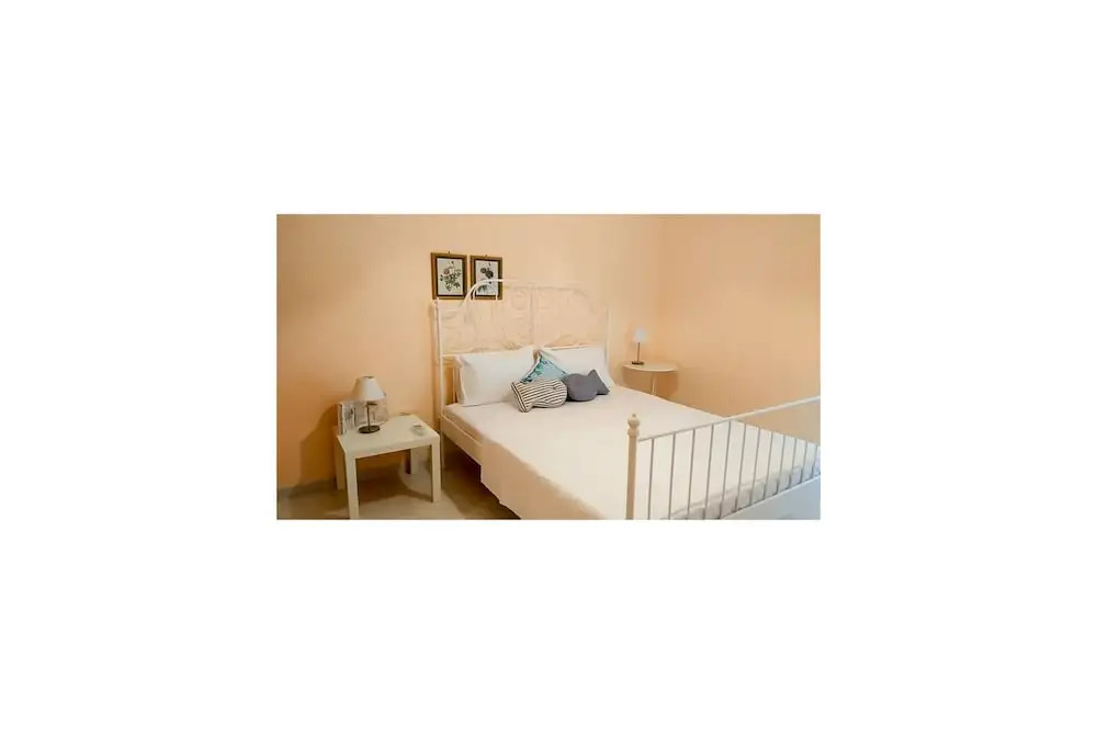 Maria's Studios & Apartments