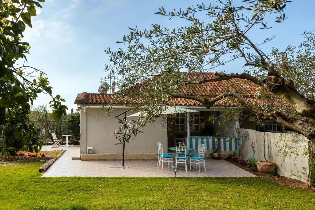 Seashell Cottage A Seaside Charm near Kyparissia