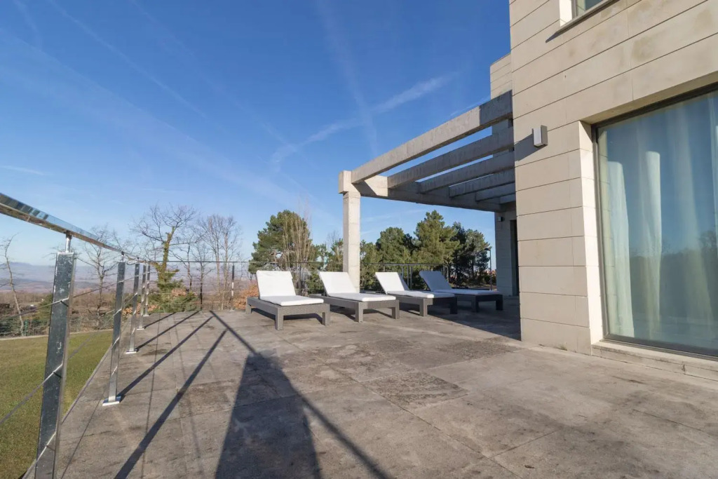 El Soto de Sojuela Luxury Chalet, Golf&Bosque