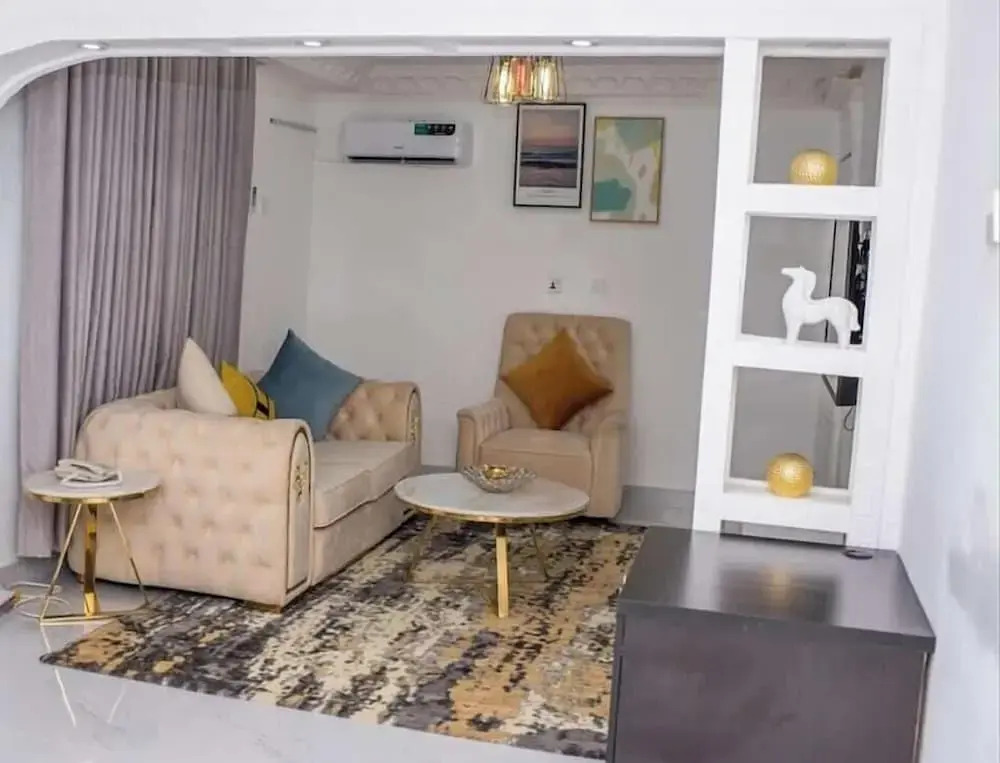 Mondeestars Luxury Home