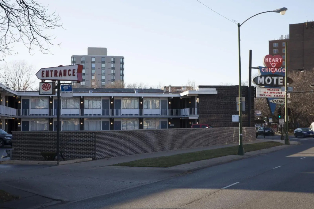 Heart O Chicago Motel