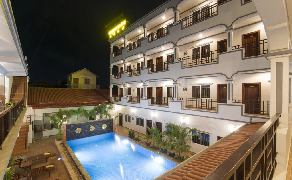 Golden Bakong Boutique