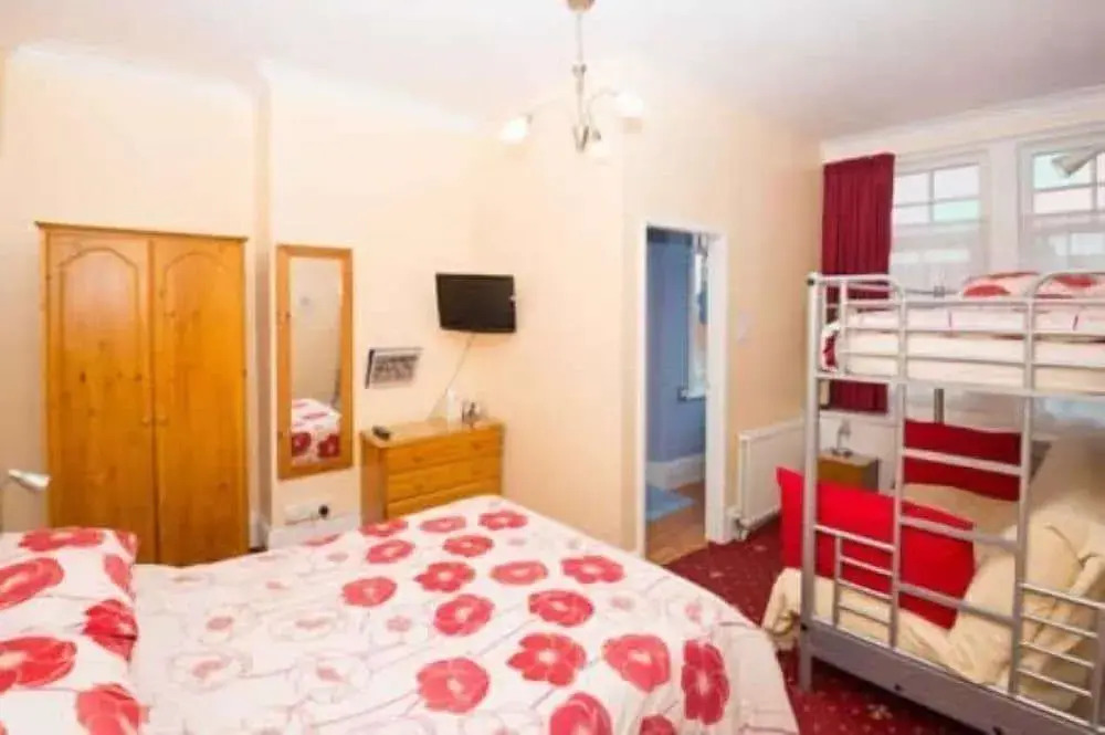The Meltham Guesthouse Scarborough