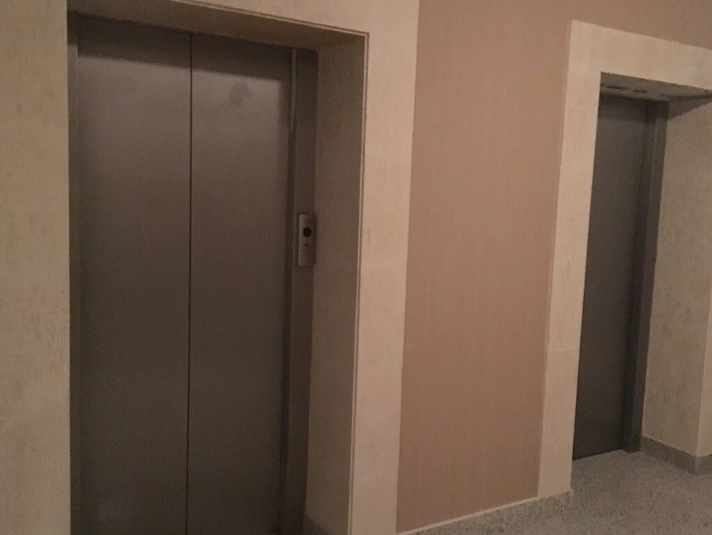 Apartment 52 6th floor