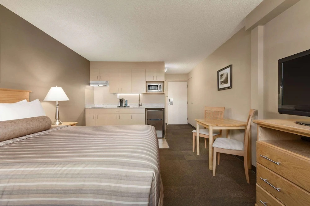 Travelodge Prince George Goldcap