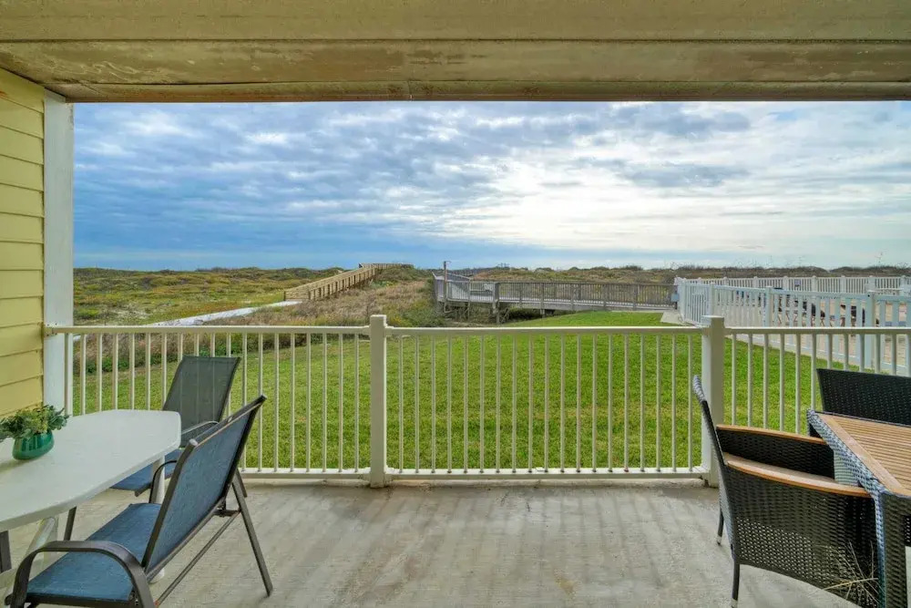 Salt & Sun by Avantstay Beach Access + Pool