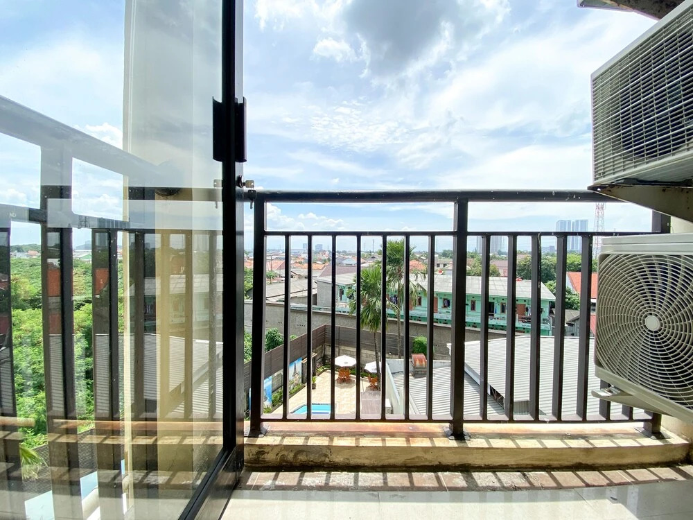 Comfort 2Br At 6Th Floor Metropark Condominium Jababeka Apartment