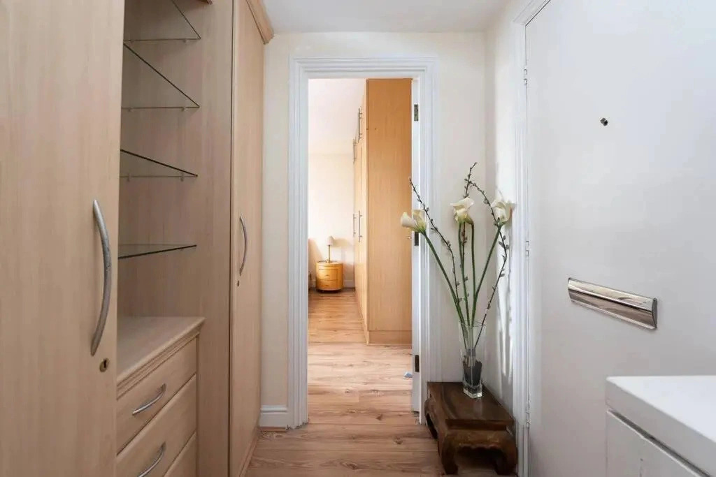 CAPITAL One Bedroom Flat Chelsea Cloisters 724