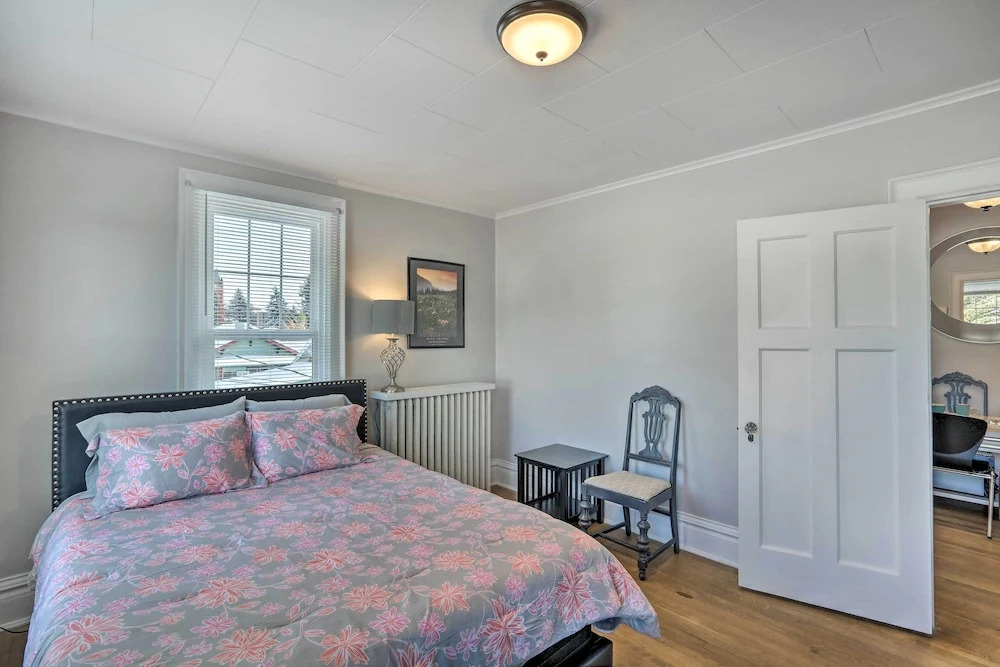 2nd-floor Dillon Apt - Near University & Fishing!