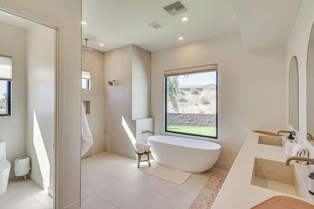 Luxurious Getaway on Lake Havasu Golf Course