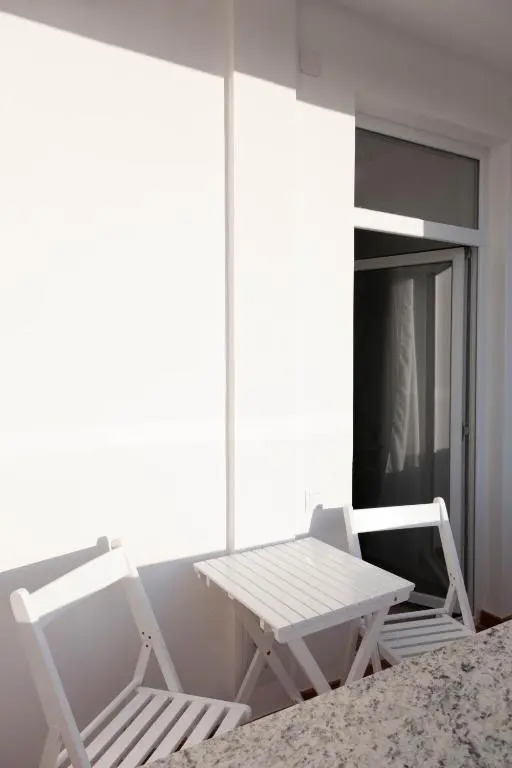 Solomon Apartments Ap 4