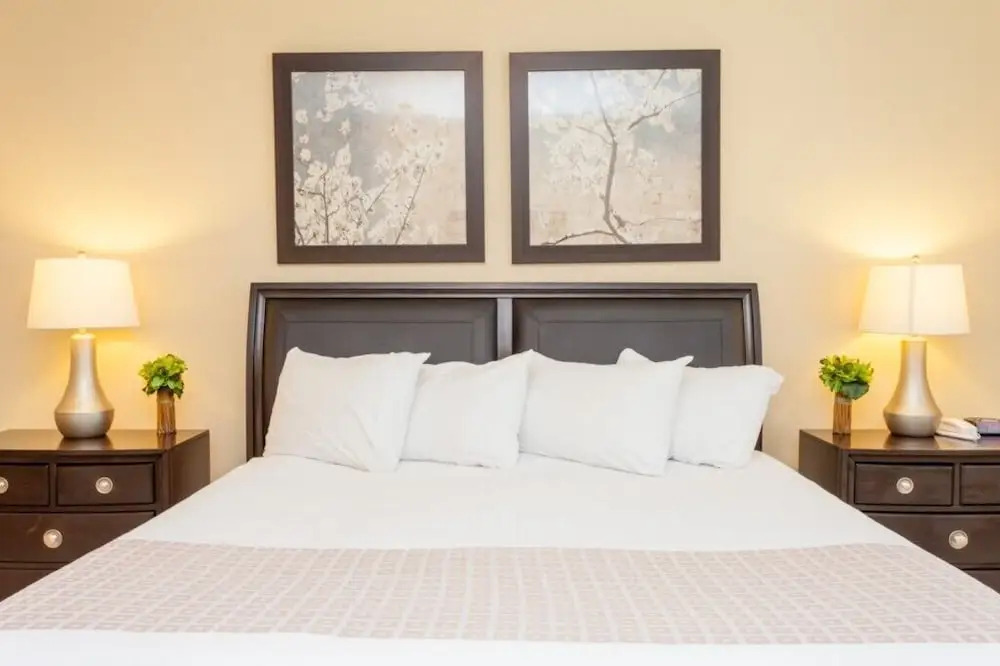 2 Bed 2 Bath Premium L 2002 2 Bedroom Condo