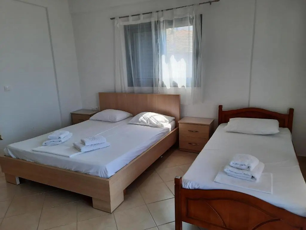 Tasos Rooms