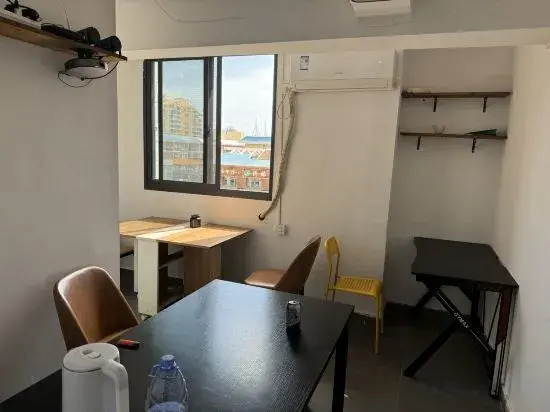 ISU Hostel(Sanya Pedestrian Street Seaview Store)