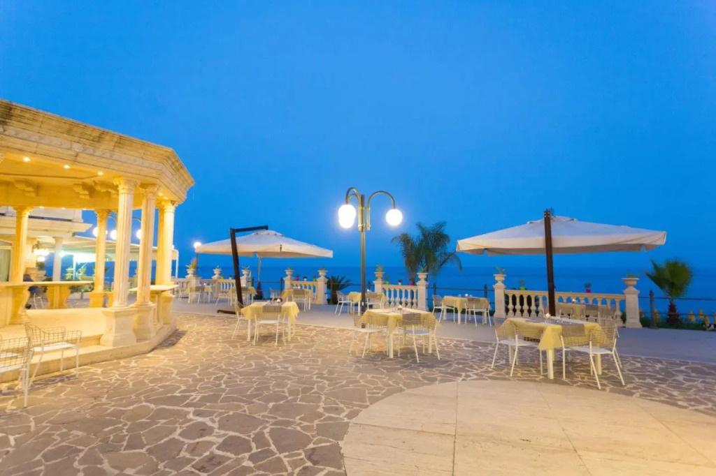 Hellenia Yachting Hotel & SPA