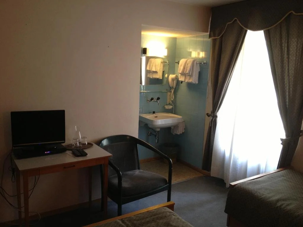 Hotel Des Alpes - Restaurant & Pizzeria