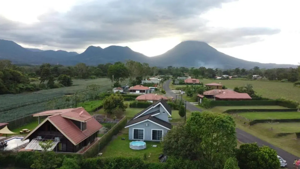 Casa de las Rosas Volcán Arenal