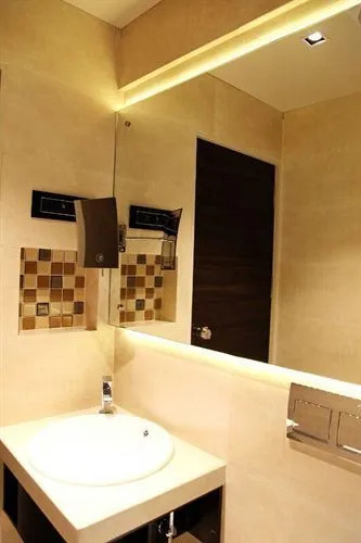 La Maison Service Apartments