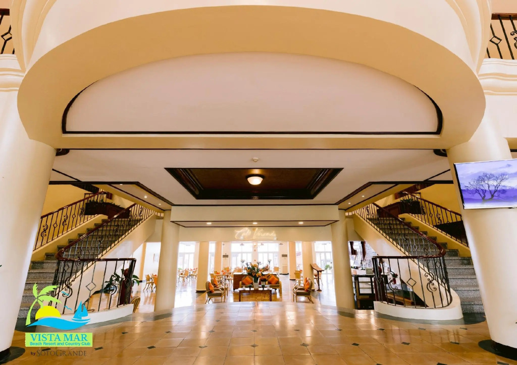 Vista Mar Beach Resort & Country Club