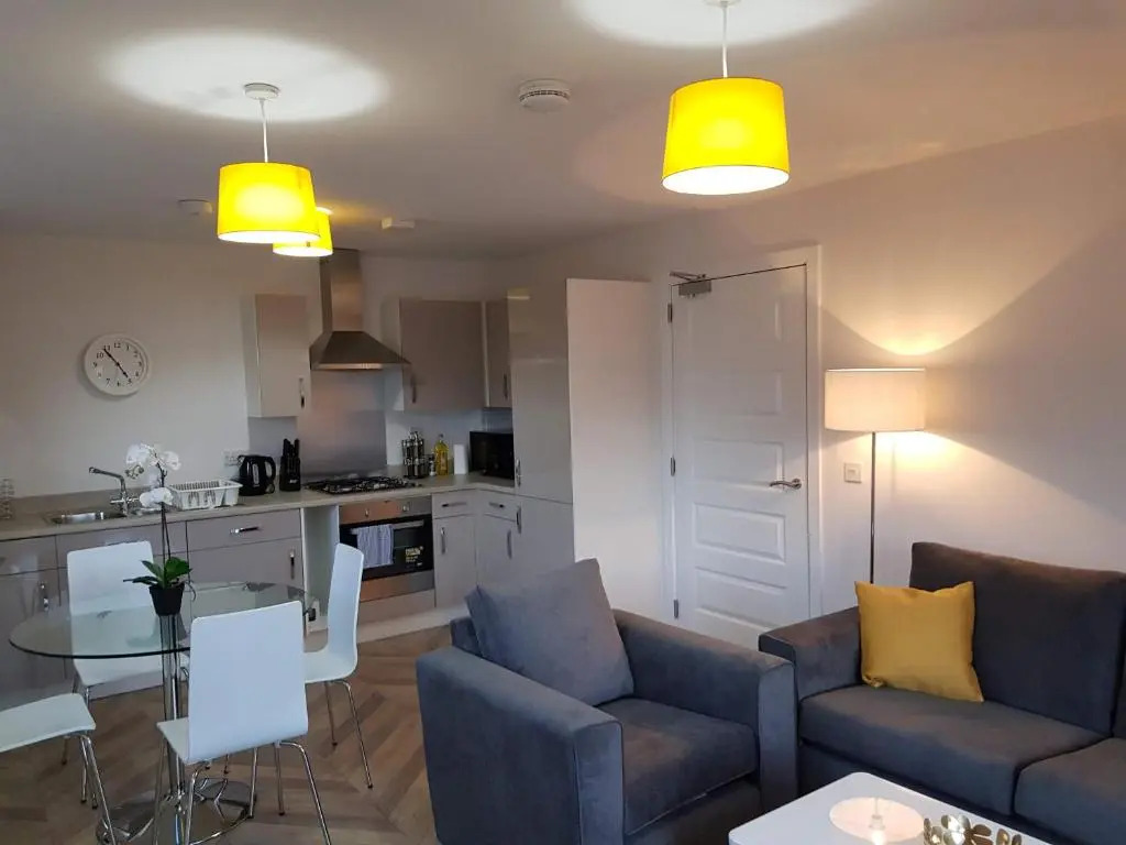 9 Royal View Apartment