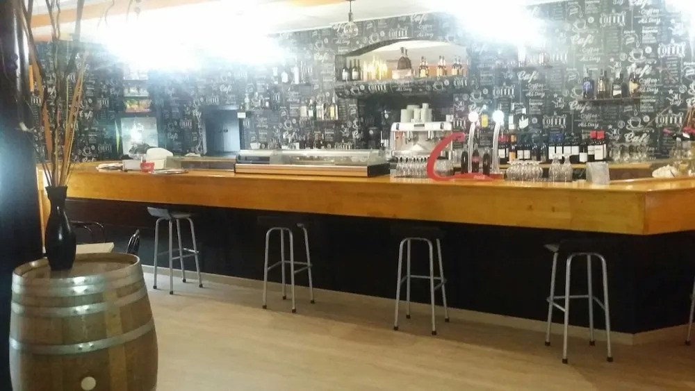 Hostal Avenida