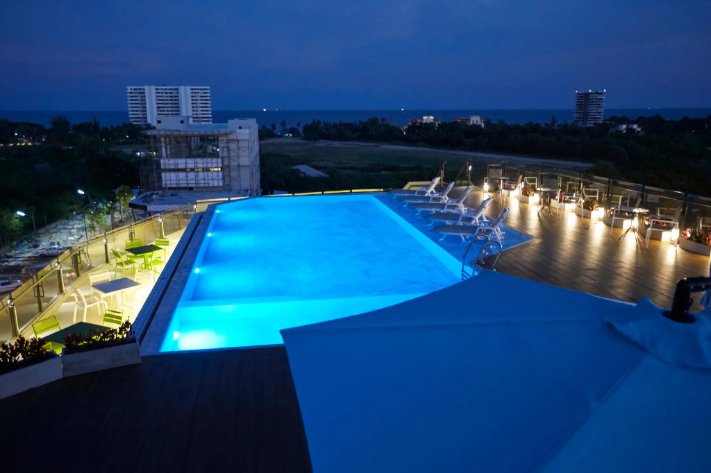 Whale Hua Hin - SHA Plus
