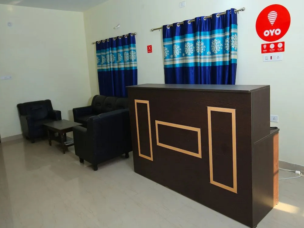OYO 9548 Hotel Regent