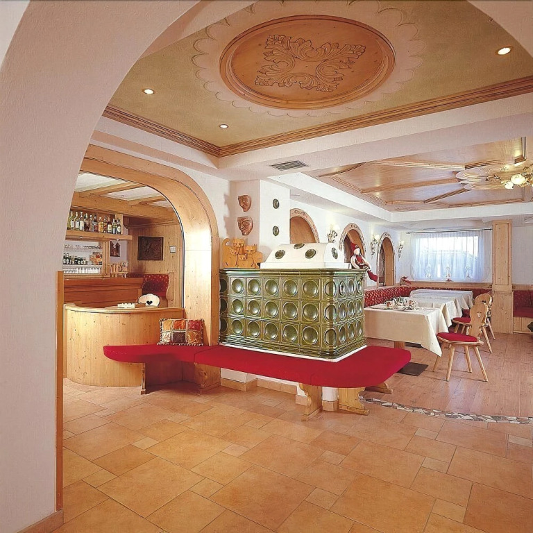 Hotel Zirmes