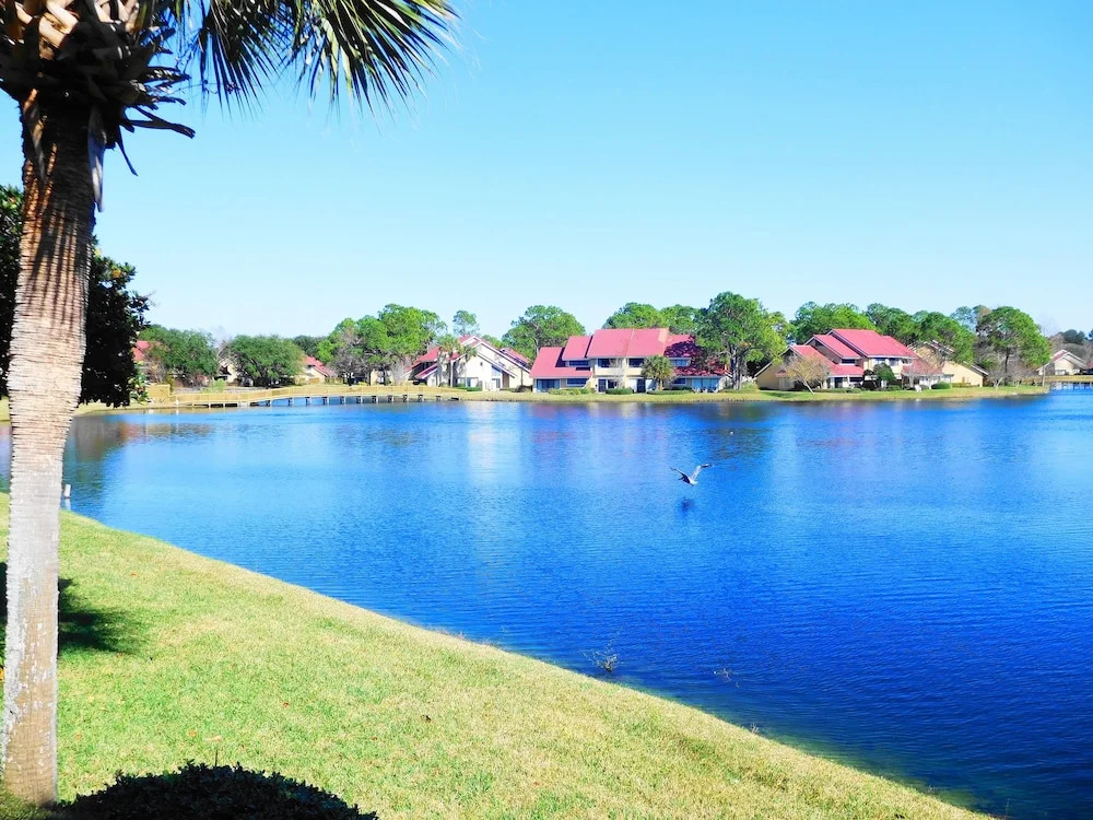 5195 Beachwalk - 3 Br Villa