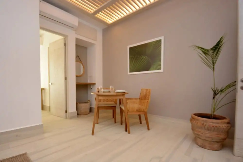 MAYAN MONK Suites