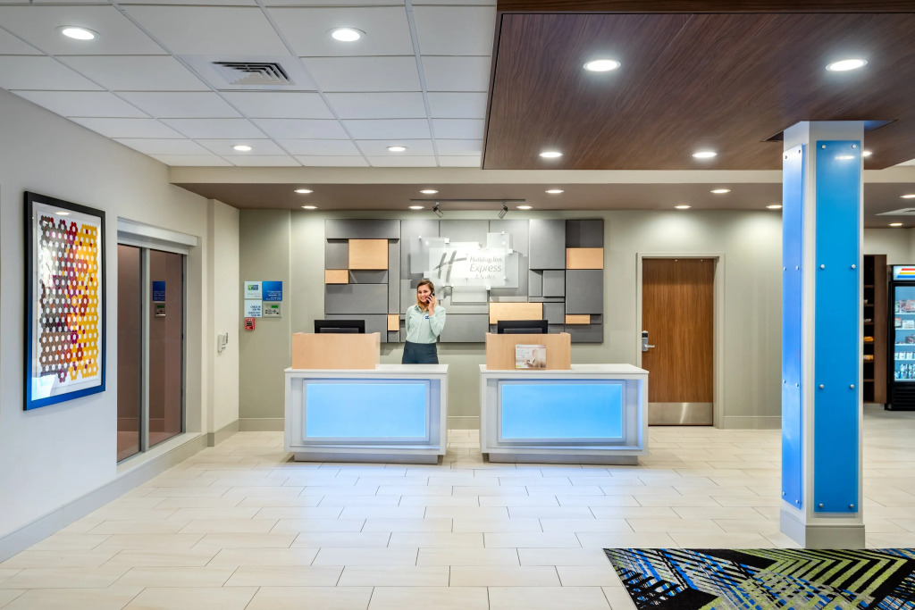 Holiday Inn Express & Suites - Punta Gorda by IHG