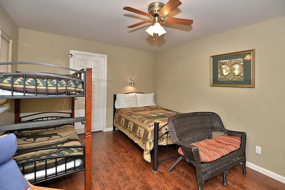 4br South Tahoe Hot Tub House 4 Bedroom Home
