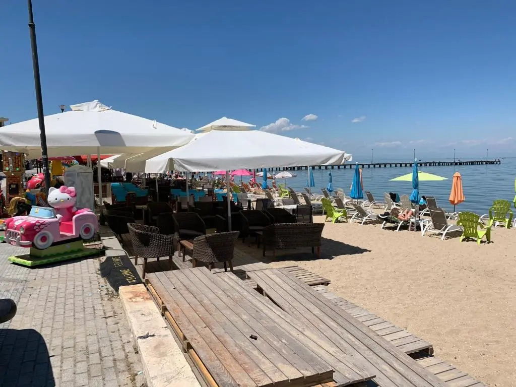 Apartment 30m from the sea