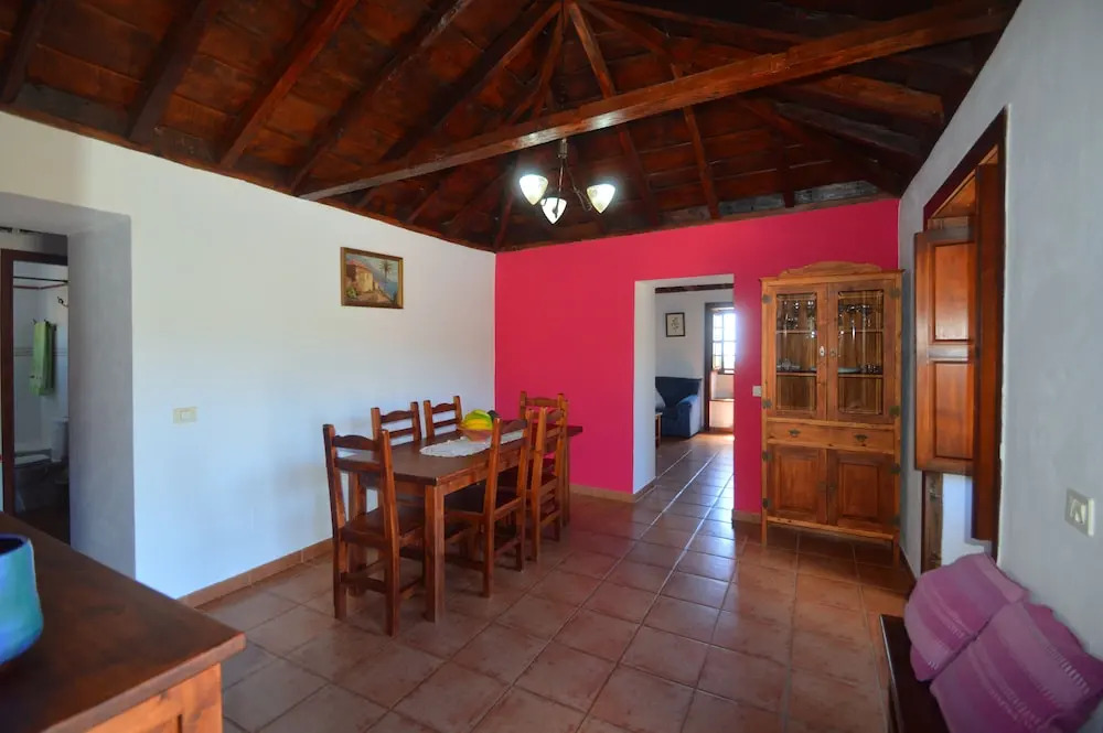 Casa Rural Las Embelgas by Isla Bonita