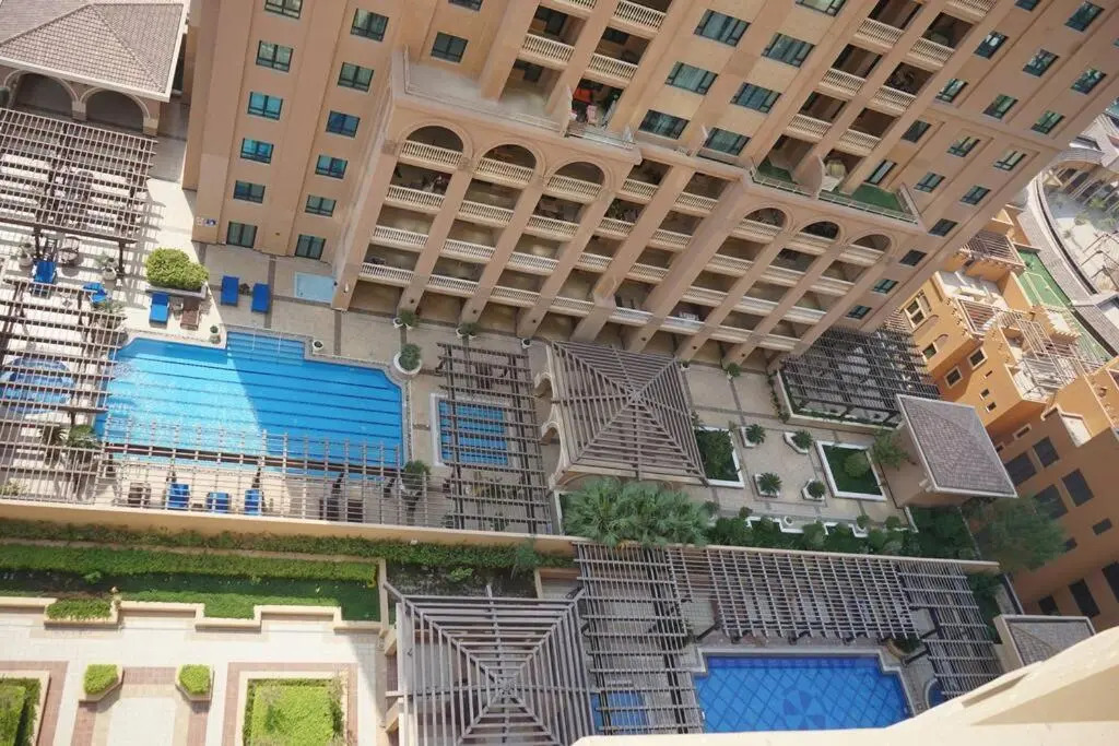 Lovely Apartment in The Pearl Qatar Unit 1304