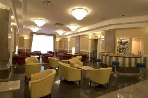 Grand Hotel Plaza
