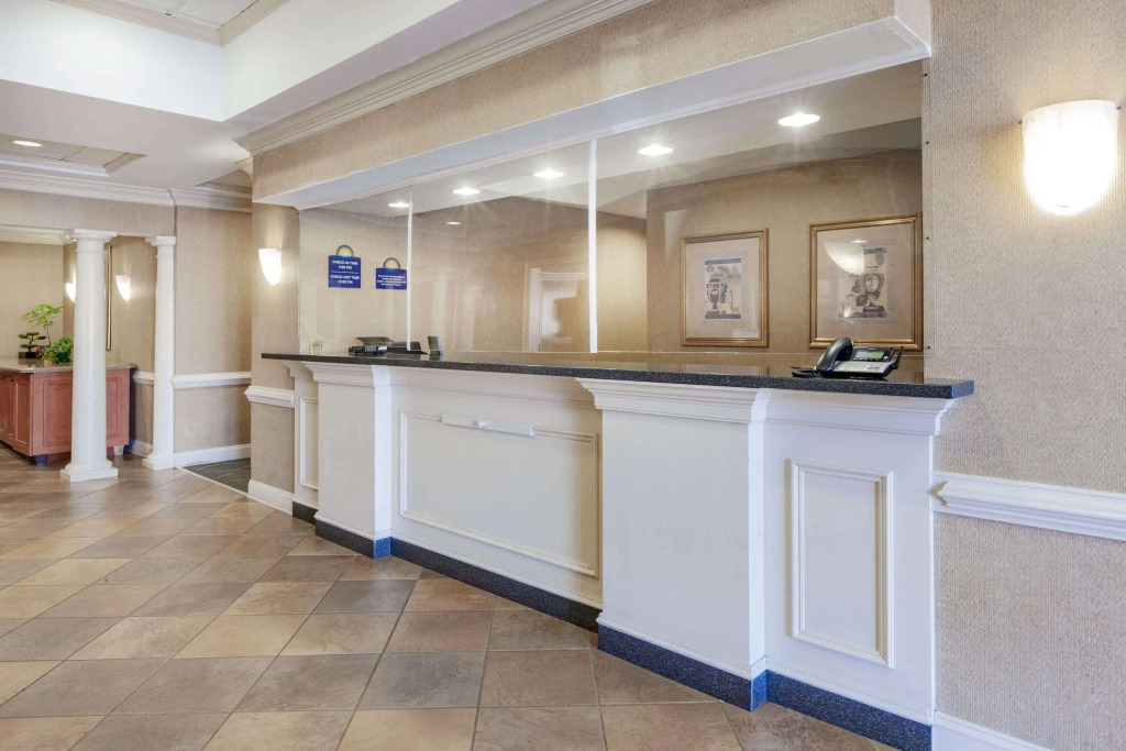 Days Inn by Wyndham Altavista