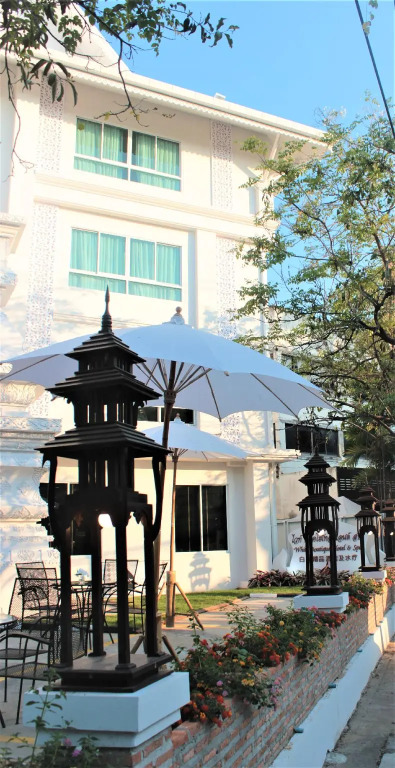 White Boutique Hotel and Spa