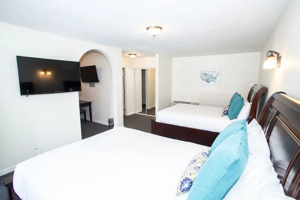Magnolia Tree Hotel-Maingate/Anaheim Convention Center